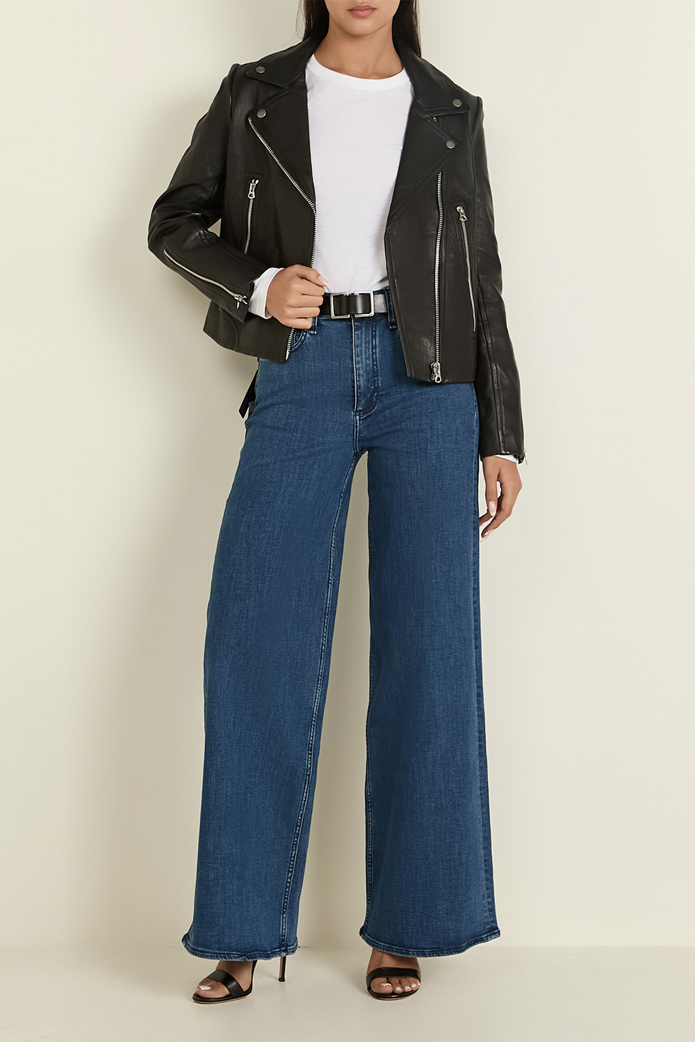 מכנסי ג'ינס סופי בגזרה רחבה